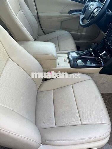 Toyota Camry 2018 Trắng 130.000 km