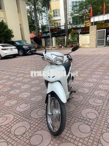 Honda Wave Trắng
