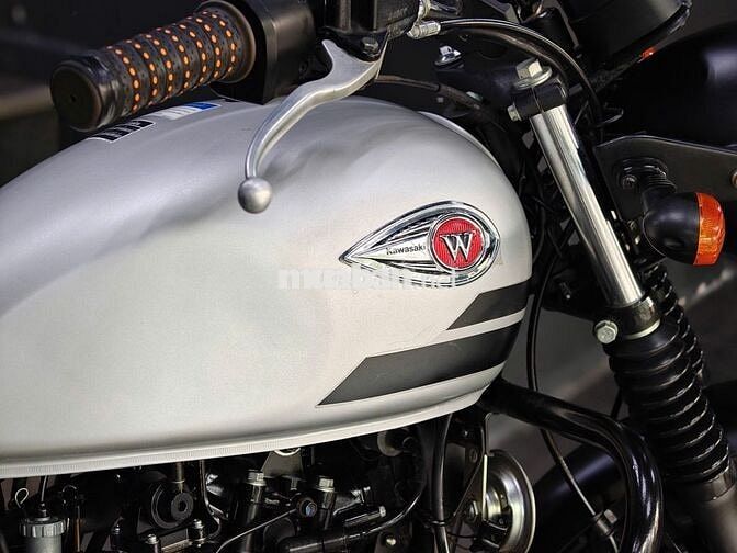 Kawasaki W175 SE Bạc 72889 km