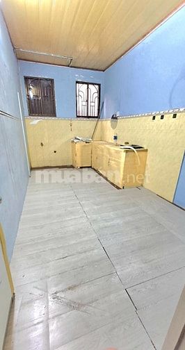 Cho thuê NC nhà MT số 251 Đề Thám, P.PNL, Q.1, TPHCM, khu Tây.