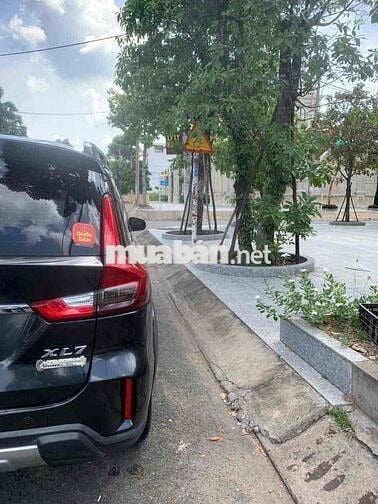 Suzuki XL7 2022 Tự động 10 vạn Đen