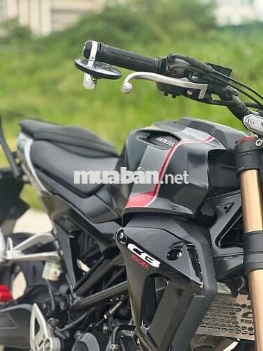 Honda CB150R 