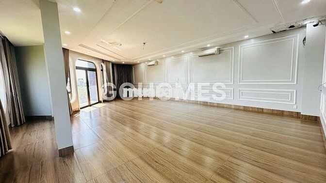 CHO THUÊ TẦNG 3 + 4 NHÀ GÓC 2 MẶT TIỀN HÒA XUÂN - CÓ THANG MÁY