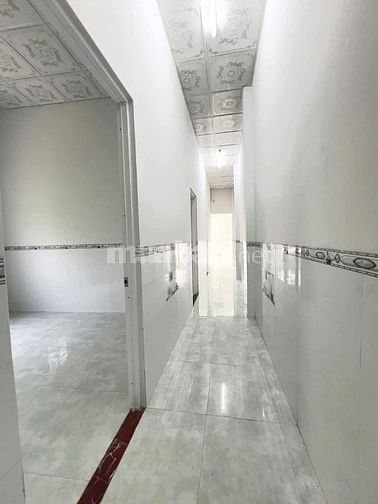 Xoay vòng tiền nên bán gấp căn nhà C4 Tân An Hội, Củ Chi, 122m2,1ty050