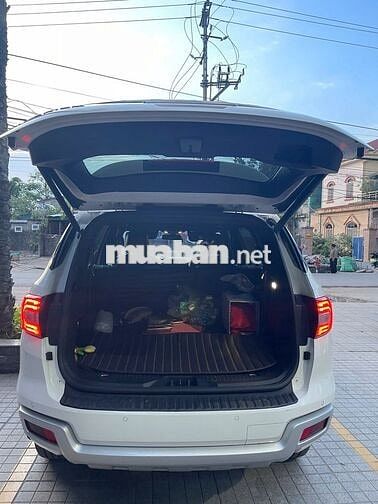 Ford Everest Titanium 4x2 2019 Trắng 143.000 km