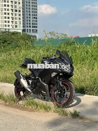 Kawasaki Ninja Xám Xe côn tay