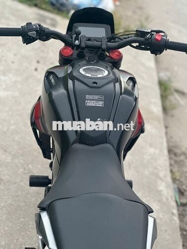 Honda CB150R 