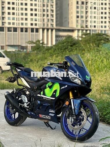 Yamaha R3 form mới 2025