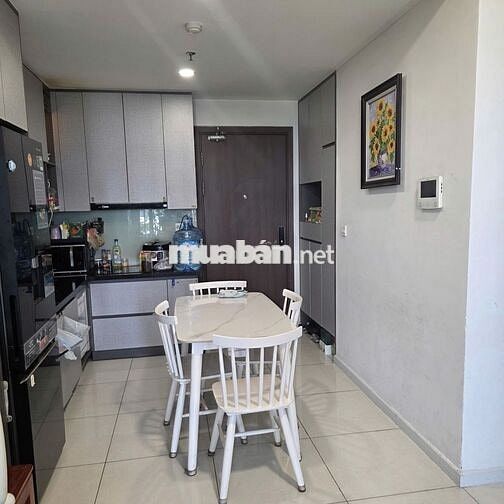 Chính chủ bán căn Picity 2pn vị trí siêu đẹp view trực diện hồ bơi