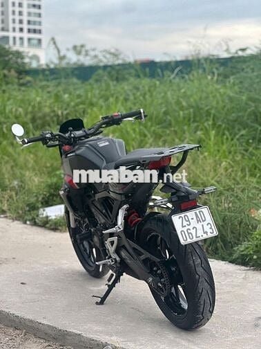 Honda CB150R 