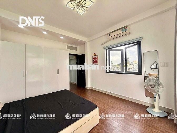 Cho thuê căn hộ 1 phòng ngủ balcony rộng 50m2 ngay chợ Tân Định