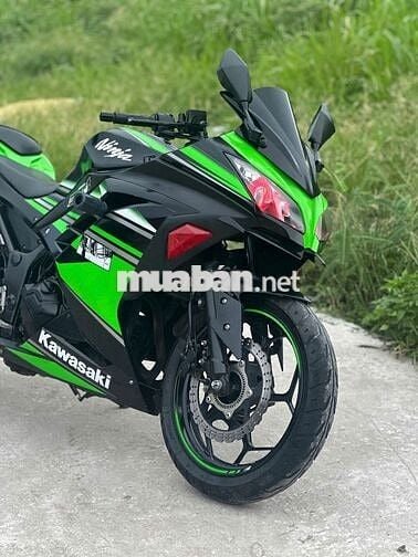 Kawasaki Ninja 300