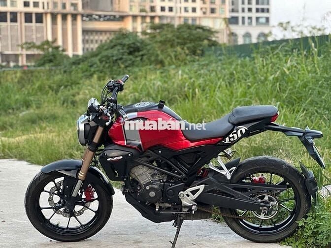 Honda CB150R