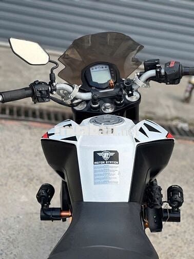 KTM Duke 200 