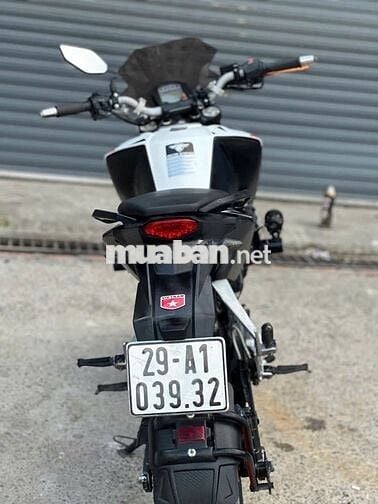 KTM Duke 200 