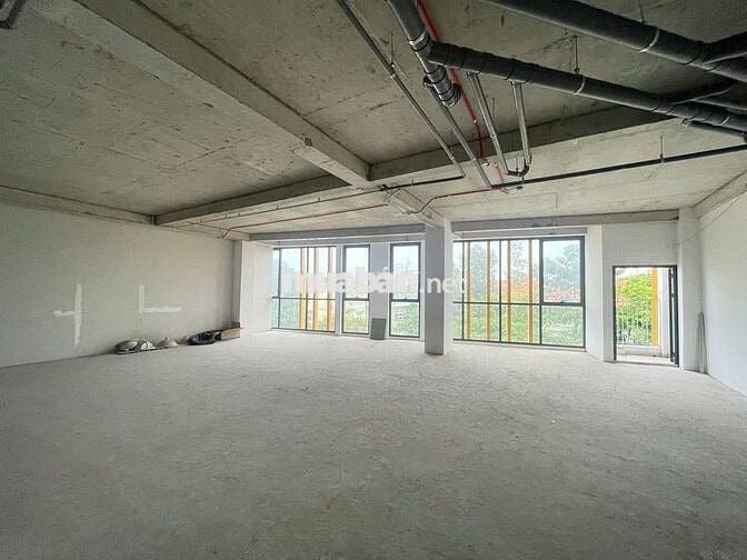 MB 11 x 14m, Gần chợ Đông Hoà, giá 16tr/ tháng