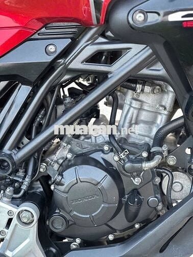 Honda CB150R