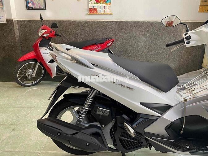 Honda Air Blade Trắng