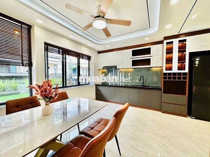 Cần cho thuê nhà HXH 89/6A Nguyễn Hồng Đào P.14 Q.Tân Bình