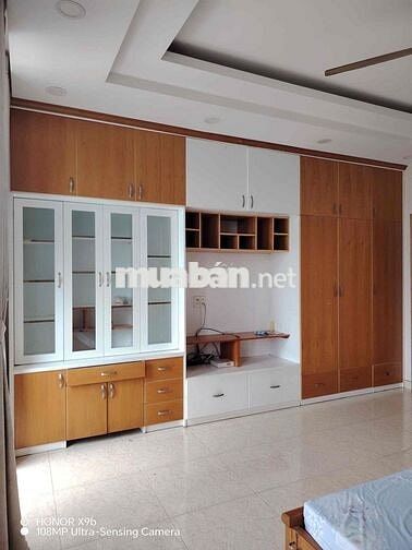 NHÀ SÂN XE HƠI 5x20 ĐƯỜNG TL15 GẦN NGÃ 4 GA