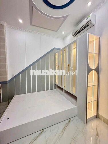 CHO THUÊ NHÀ MỚI ĐẸP CÓ NỘI THẤT HẺM ĐƯỜNG TRẦN NAM PHÚ