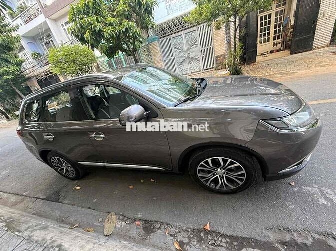 Mitsubishi Outlander CVT 2019 Nâu