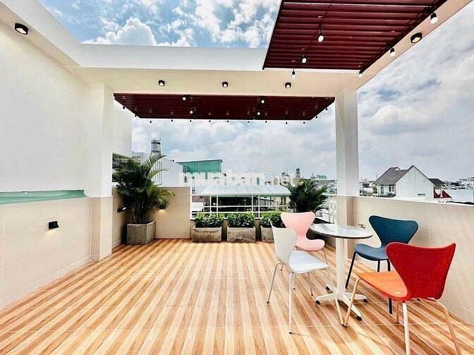 Cần cho thuê nhà HXH 89/6A Nguyễn Hồng Đào P.14 Q.Tân Bình