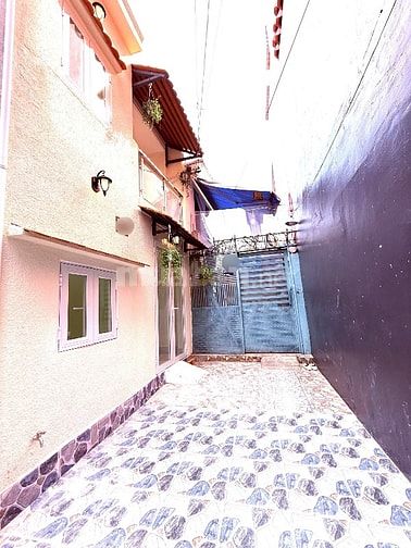 Chính chủ bán nhà khu Phan Xích Long 3 phòng ngủ