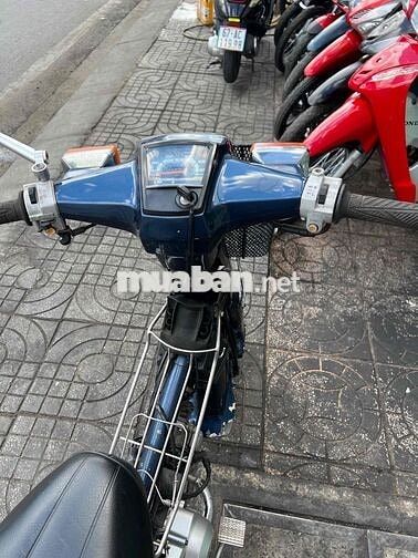 Honda Cub Xanh Đã custom