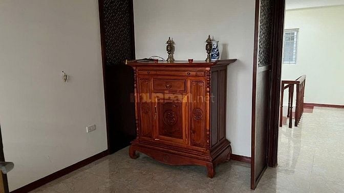 Cho thuê nhà ngõ 629 Kim Mã ngõ ô tô 