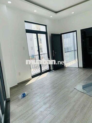 cho thuê nhà 1trệt 1 lầu . phạm văn đồng p13 bình thạnh
