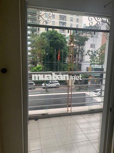 Căn hộ 3PN 120m2, công viên riêng