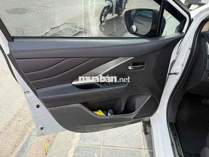 Mitsubishi Xpander AT Premium 2020 Trắng Nhập khẩu