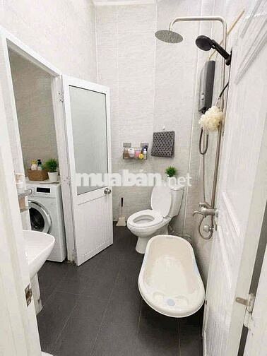 BÁN NHÀ ĐẸP 2 TẦNG QUẬN 4 - KO QUY HOẠCH - HOÀN CÔNG ĐỦ NHỈNH 5 TỶ TLC