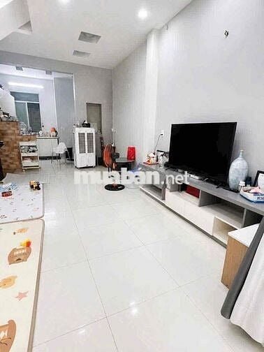 BÁN NHÀ ĐẸP 2 TẦNG QUẬN 4 - KO QUY HOẠCH - HOÀN CÔNG ĐỦ NHỈNH 5 TỶ TLC