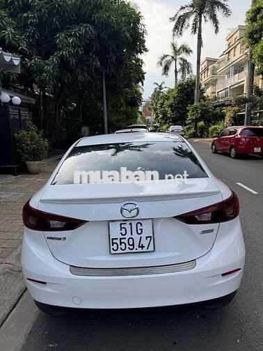 Mazda Mazda 3 1.5 AT 2018 31400km Trắng