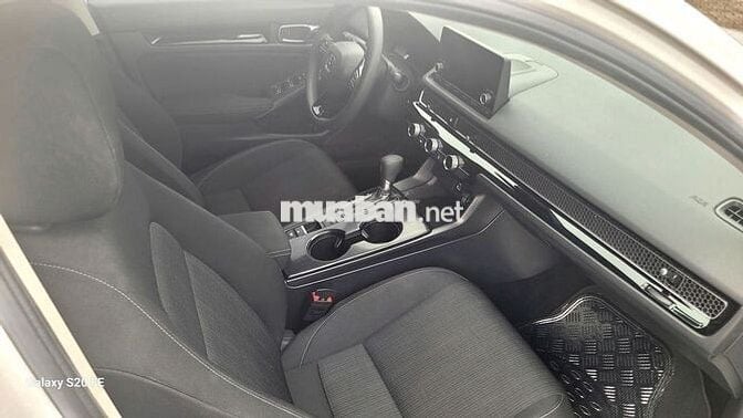 Honda Civic G 2022 Trắng 36.000km
