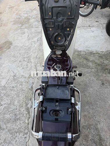 Honda Dream Thái Trắng, Đen, Tím Xe số