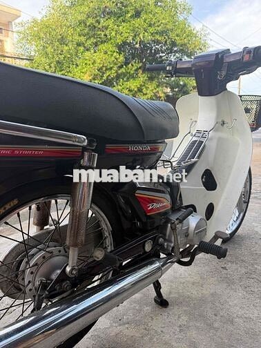 Honda Dream Thái Trắng, Đen, Tím Xe số