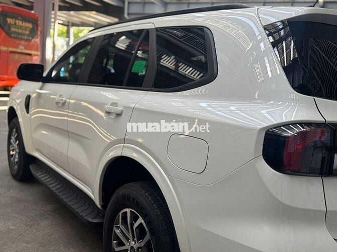 FORD EVEREST 2025 BẢN TIÊU CHUẨN_XE LƯỚT