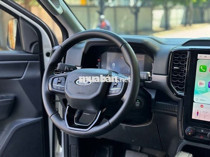 FORD EVEREST 2025 BẢN TIÊU CHUẨN_XE LƯỚT