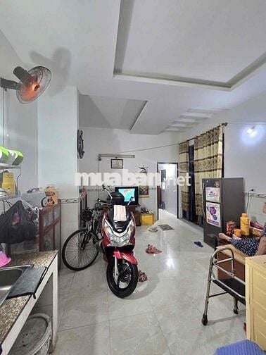 🍀🍀🍀ĐƯỜNG 11 - TRƯỜNG THỌ THỦ ĐỨC - NHÀ CẤP 4 - 51m²- 3TỶ.