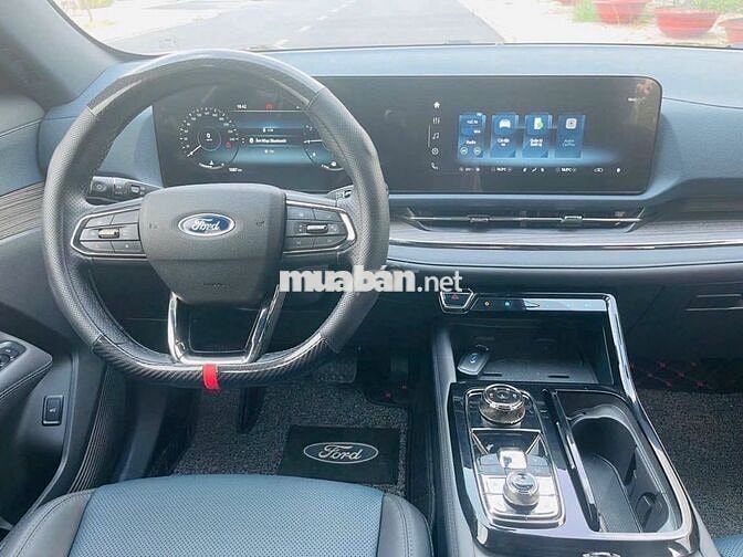 Ford Territory TitaniumX 2023 bảo hành 2027 vay75%