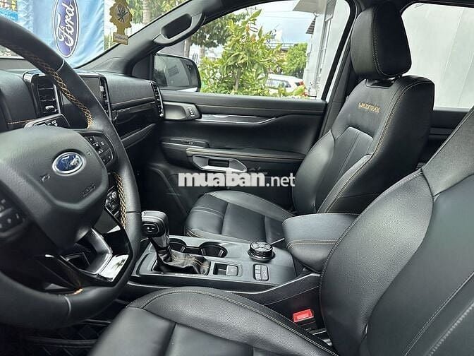 Ford Ranger Wildtrak 2025 bảo hành 2030 vay NH 75%