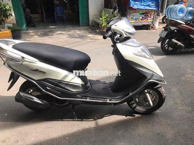 SYM Attila Tự động Trắng bstp
