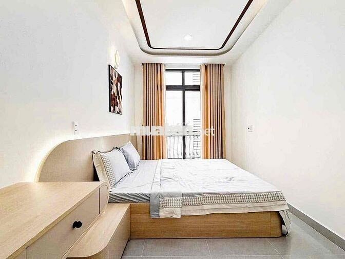 Nhà đẹp Bến Vân Đồn Quận 4 3,5m x 13m, 3 ngủ 4 vệ sinh - Có Sổ hồng -