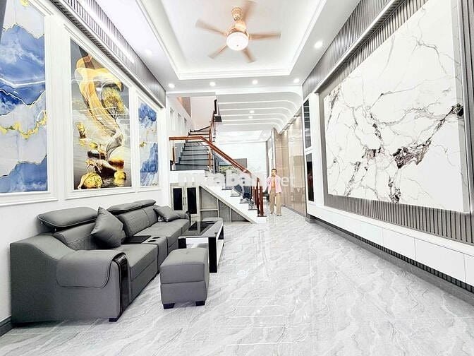 NHÀ HẺM NHỰA XE HƠI ĐƯỜNG LÂM THỊ HỐ NHỈNH 4 tỷ 5