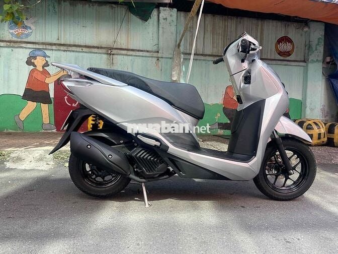 lead 4val kiểng gl sh 2008 hoặc dòng adv kv hcm