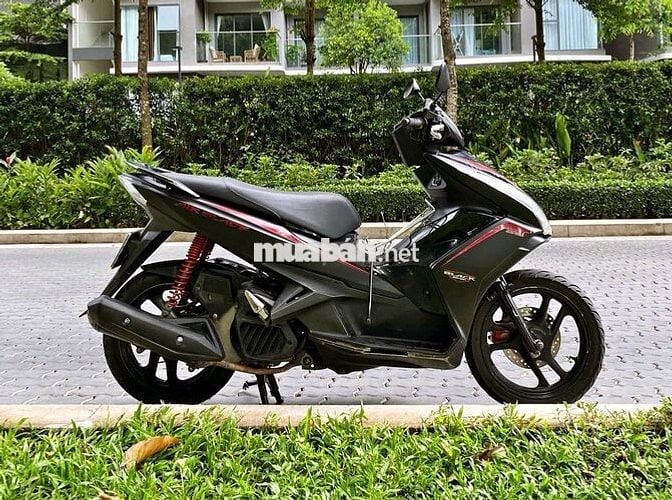 Honda AirBlade 2015 Black Edition 