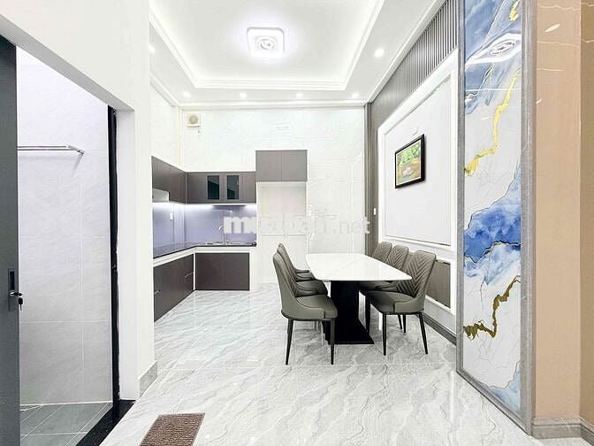 NHÀ HẺM NHỰA XE HƠI ĐƯỜNG LÂM THỊ HỐ NHỈNH 4 tỷ 5